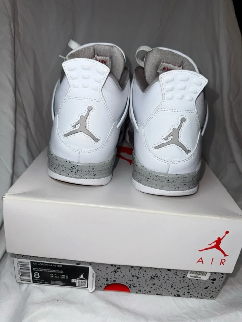 Air Jordan 4 Retro ‘White Oreo’